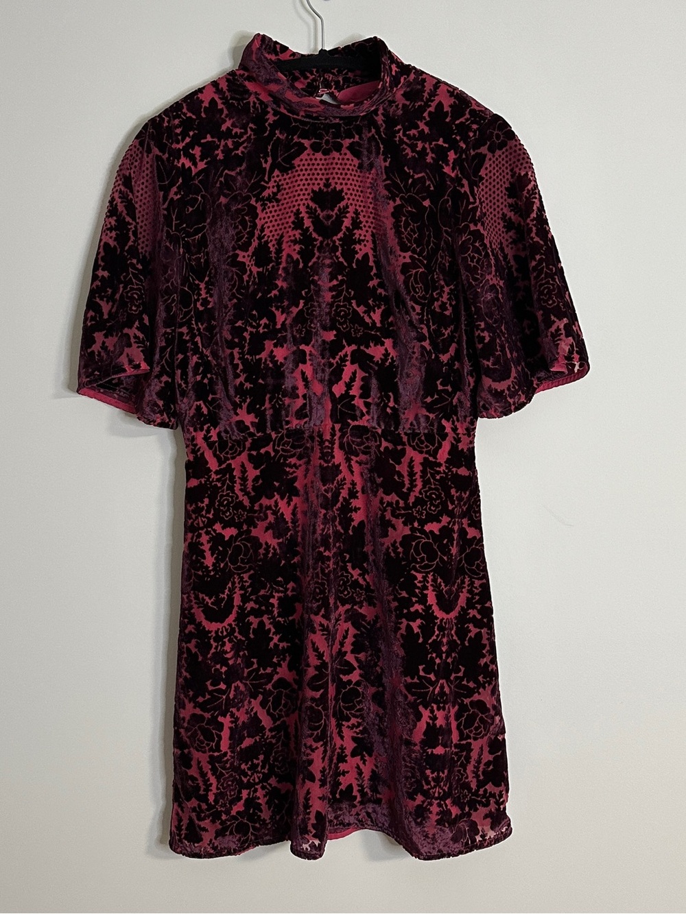 Anthropologie Velvet Burnout Mock Neck Open Back Mini Dress Pink Magenta Size 4